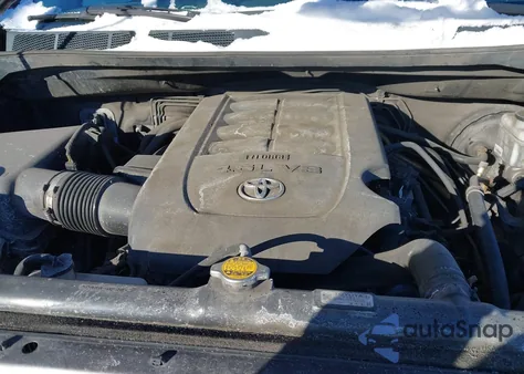 2013 Toyota Tundra Grade 4.6L V8 z USA, uszkodzony, nr VIN 5TFRM5F17DX057057